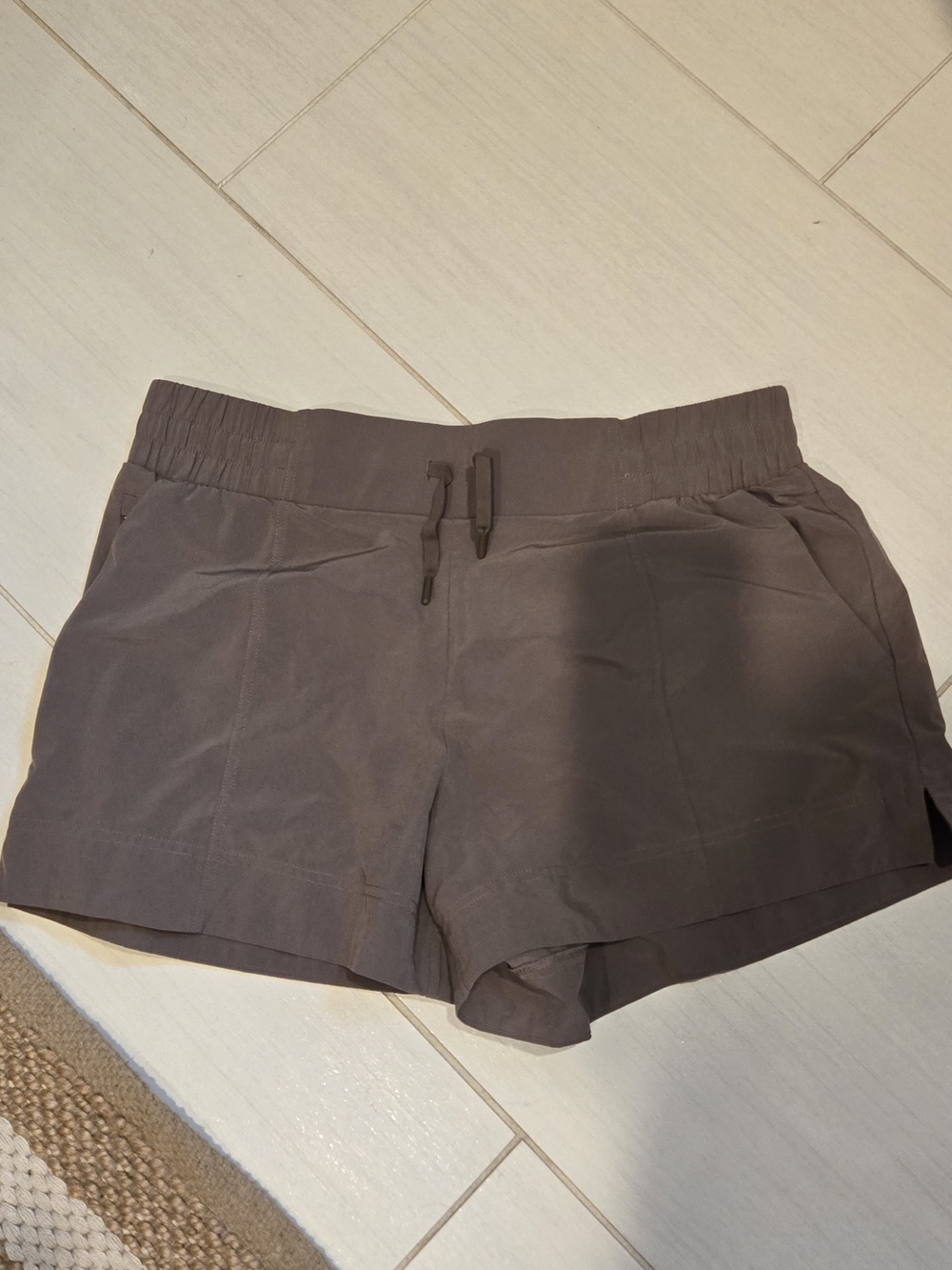 all in motion Charcoal Elastic-Waist Athletic Shorts